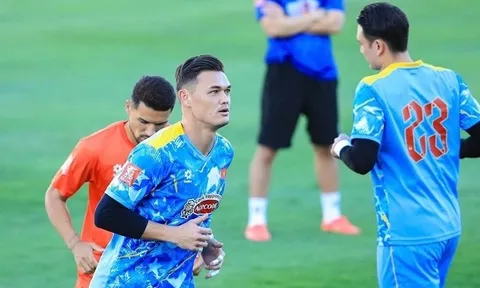 Điểm tin bóng đá Việt Nam 6/8: Việt Nam nhắm ngôi nhất bảng, Hoàng Hên khẩu chiến sao Indonesia