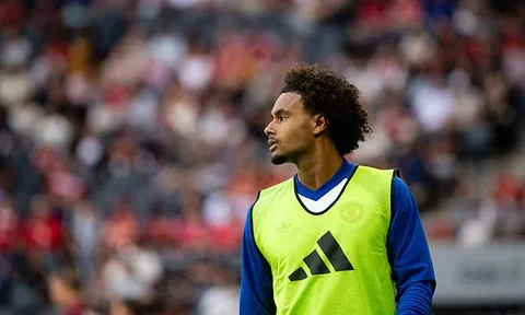 Cựu trợ lý HLV Man Utd khuyên Zirkzee gia nhập Juventus
