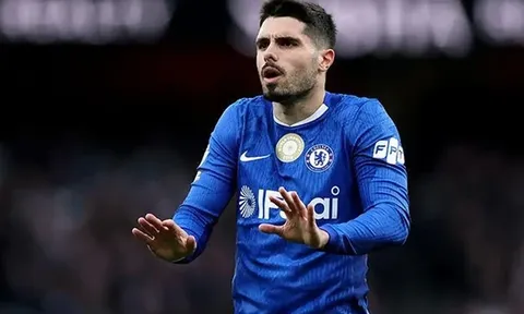 Chelsea nguy cơ mất Neto vì hiệu ứng domino từ Tottenham