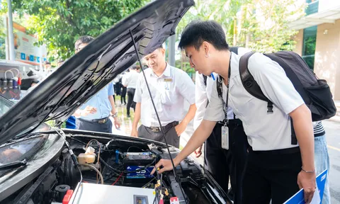Sinh viên Viện Đào tạo Quốc tế HUTECH kiến tạo lời giải cho giao thông xanh