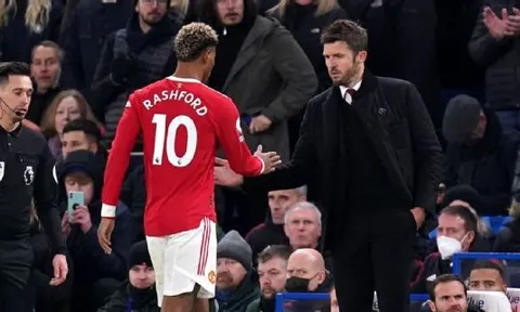 Carrick đau đầu tìm đáp án cho Rashford tại Man Utd