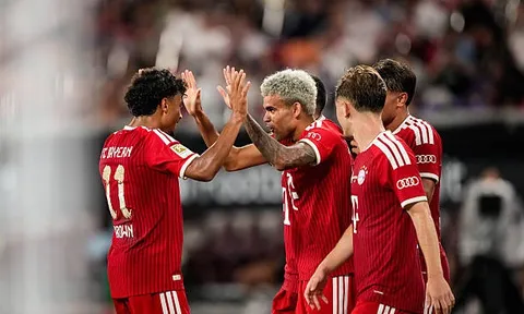 Luis Diaz ghi bàn giúp Bayern hạ gục Aston Villa