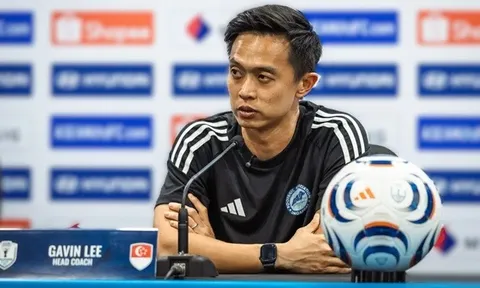 HLV Gavin Lee: "Không nhiều người tin Singapore có thể vượt qua vòng bảng"