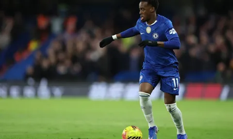 Roma chuyển hướng sang Gittens của Chelsea