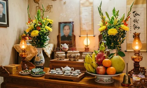 Tháng 7 âm lịch, đặt gì trên bàn thờ để tăng sinh khí, gia đình thêm bình an?