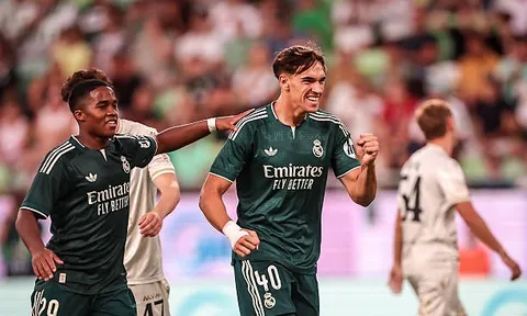 Tân binh Carlos Espi lên tiếng, Real thắng nhẹ Ferencvaros
