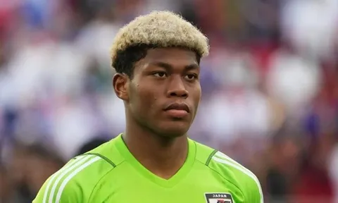 PSG đàm phán với Parma bằng đề nghị 35 triệu euro cho Suzuki