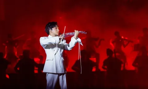 Hoàng Rob mang dàn nhạc lên sân khấu ATVNCG, tiếp tục gây ấn tượng với violin và giọng hát