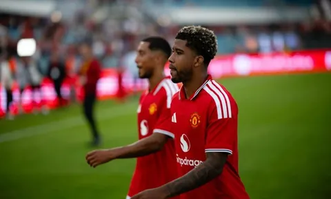 Andrey Santos chứng minh năng lực thay thế Casemiro tại MU
