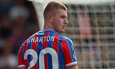 Vì sao Man Utd vượt mặt Chelsea trong vụ Adam Wharton?