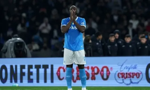 Napoli khước từ Fenerbahce vụ Romelu Lukaku