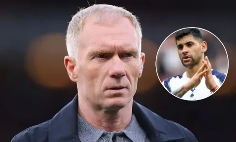 Gọi Romero là "gã điên", Scholes vẫn khuyên MU chiêu mộ
