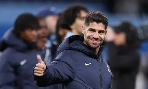 West Ham chiêu mộ Manor Solomon từ Tottenham