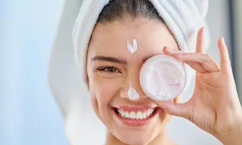 Khoảng nghỉ giữa các bước skincare bao lâu là hợp lý?