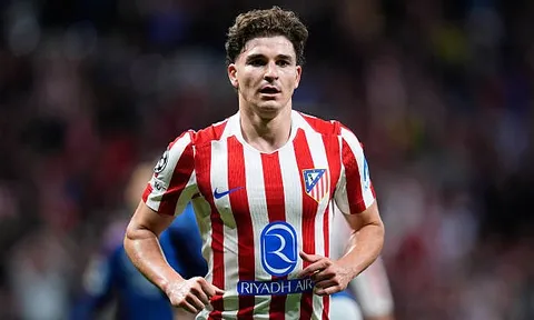 Nghi vấn Julian Alvarez yêu cầu rời Atletico Madrid