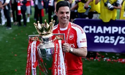 Crouch chọn Arsenal vô địch Ngoại hạng Anh
