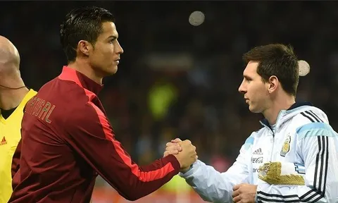 Ronaldo động viên Messi sau khi ông Jorge qua đời