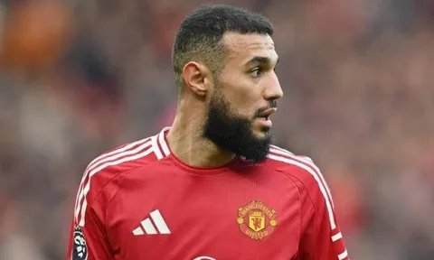 Mazraoui giải mã tinh thần quyết thắng Carrick truyền cho MU