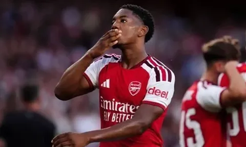 Arteta gọi tin đồn chuyển nhượng Lewis-Skelly là tín hiệu tốt