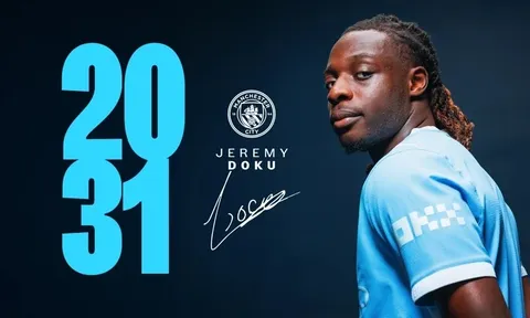 Man City chính thức trói chân Jeremy Doku đến 2031