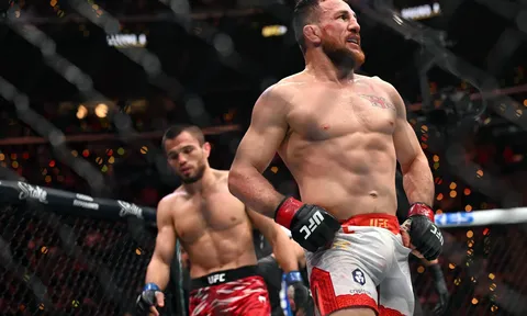 Merab Dvalishvili đáp trả gay gắt Umar Nurmagomedov: 'Các người chỉ là đám tiểu nhân'