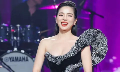 Lệ Quyên nhận là "thí sinh" Miss World?