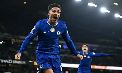 Chelsea ra tối hậu thư cho Man City vụ Enzo Fernandez