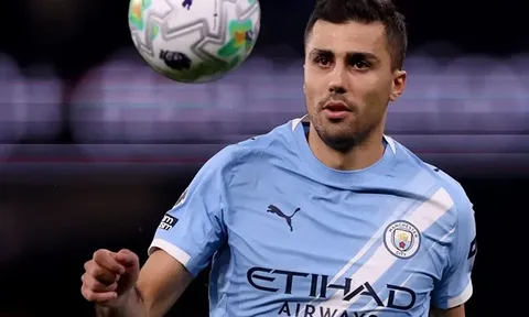 Man City gạt phắt Barca vụ Rodri để đòi 80 triệu euro
