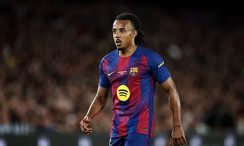 Chiêu mộ Jules Kounde là bước đi chiến lược của Arsenal