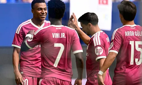 Đầu tàu Mbappe giúp Real thắng dễ Schalke 04