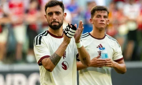 Galatasaray sẵn sàng gấp đôi lương để lôi kéo Bruno Fernandes