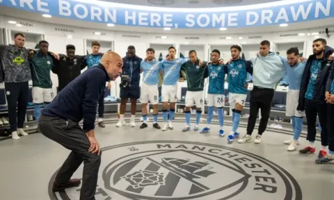 Pep Guardiola dùng chuyện ly hôn để thúc giục dàn sao Man City