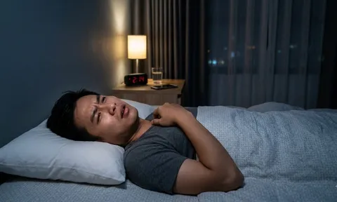Ngủ mỗi đêm nhưng cơ thể vẫn âm thầm gặp nguy hiểm: Hơn 4 triệu người Việt có thể đang mắc hội chứng này