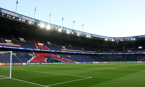 Sự cố hy hữu khiến PSG phải đá sân khách trận khai màn Ligue 1