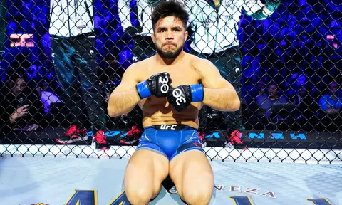 Henry Cejudo bất ngờ lấn sân boxing, so găng cùng hiện tượng mạng Deen The Great