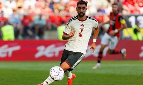 Carrick lên tiếng về tương lai Bruno Fernandes tại MU