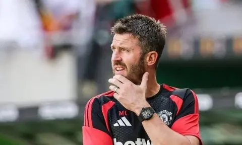 Michael Carrick đã xoay xở thế nào trong mùa hè trọn vẹn đầu tiên cùng MU?