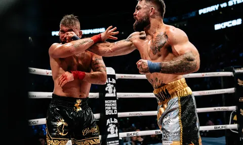 Chủ tịch BKFC David Feldman lên tiếng về việc Mike Perry đấu Dillon Danis thay vì trở lại bốc trần