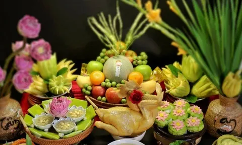 Từ nay đến 15/7 âm lịch có 3 ngày tốt nhất để cúng Rằm tháng 7, tuyệt đối không lên hương vào 2 khung giờ đại kỵ