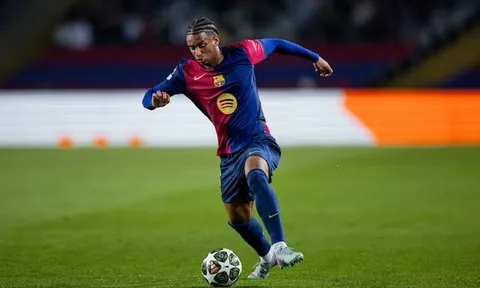 Thua sốc Hull City, fan Man Utd đòi mua Balde chữa cháy