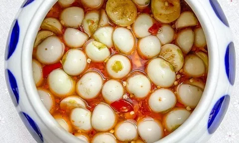 Muốn làm cà pháo muối chua ngọt ngon, giòn tan không bị thâm hay màng ủng chỉ cần nhớ những điều này