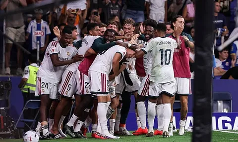 Real thắng kịch tính Espanyol ngày Mourinho tái xuất
