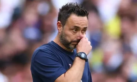 De Zerbi xin lỗi người hâm mộ Tottenham sau thảm bại trước Brentford