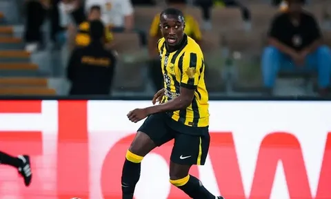 Tương lai Moussa Diaby bất định bởi những cú "quay xe" liên tục của Al-Ittihad