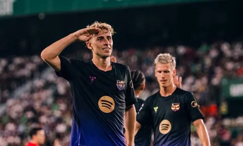 Chấm điểm Barcelona: Hàng công bùng nổ; Vận đen đeo bám Gavi