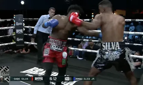 Con trai huyền thoại Anderson Silva lội ngược dòng hạ gục 'Baby Slice' bằng knock-out