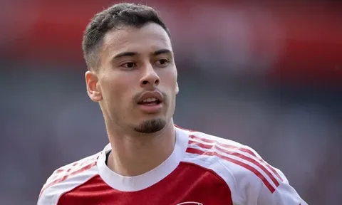 Bất mãn với Arsenal, Martinelli đàm phán tới Al Hilal