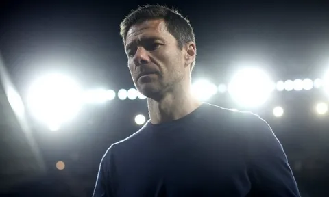 Xabi Alonso được khuyên loại bỏ 1 cầu thủ khỏi đội hình Chelsea