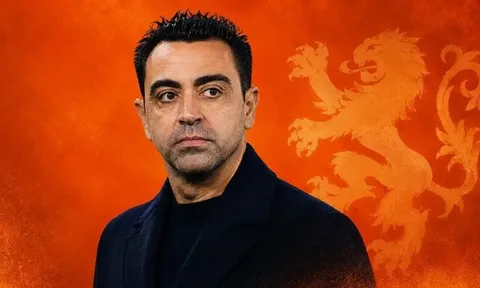 Marco van Basten chỉ trích Hà Lan vì bổ nhiệm Xavi làm HLV trưởng