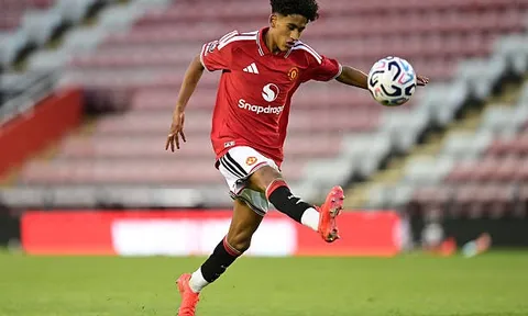 JJ Gabriel bùng nổ, tại sao Man Utd vẫn phải kiên nhẫn?